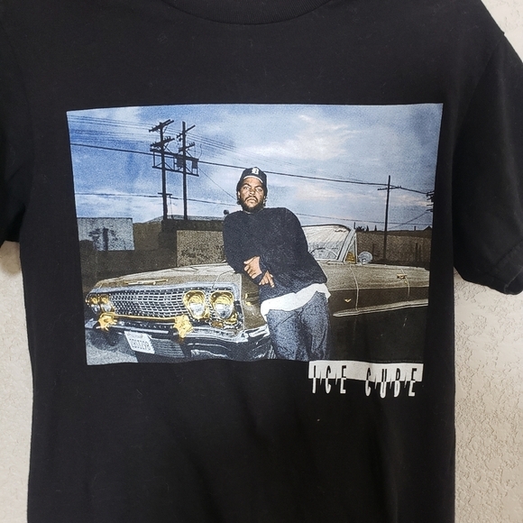 We love fine Ice Cube Tee - Picture 2 of 4